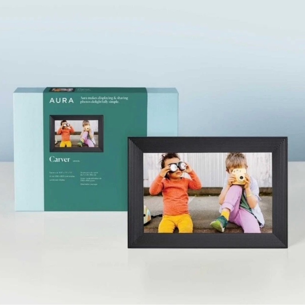 Aura Carver Digital Frame - gray